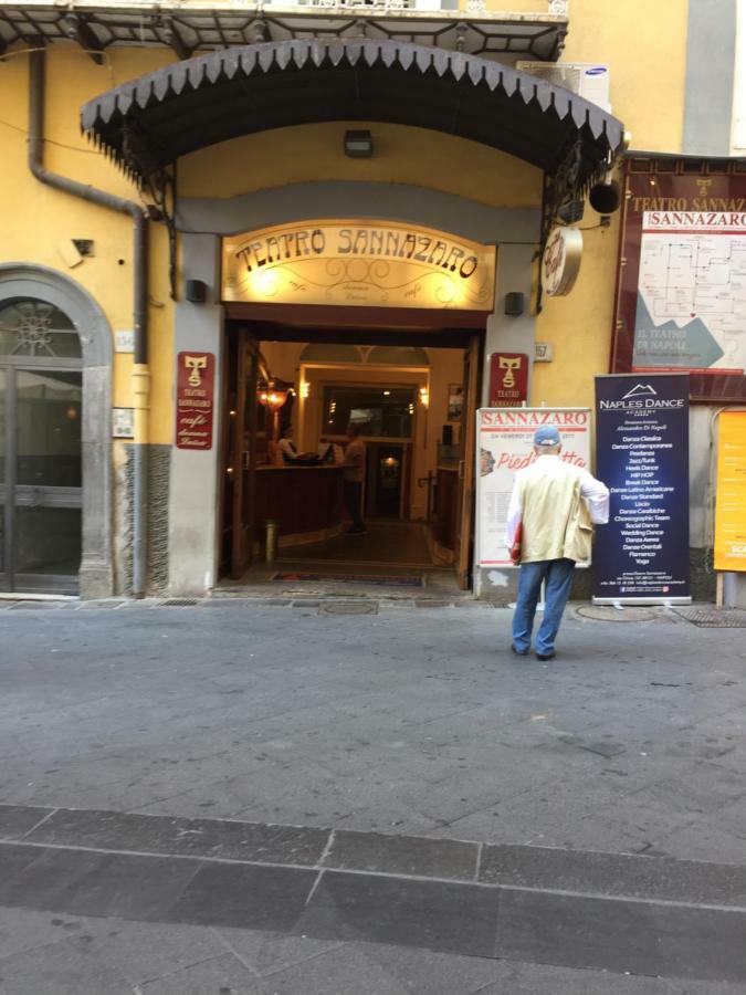 Appartamentino 116 Via Chiaia Nápoles Exterior foto